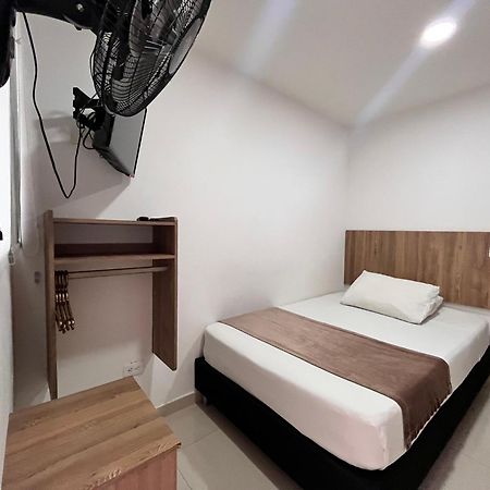 Hotel Sie7e Medellín Buitenkant foto