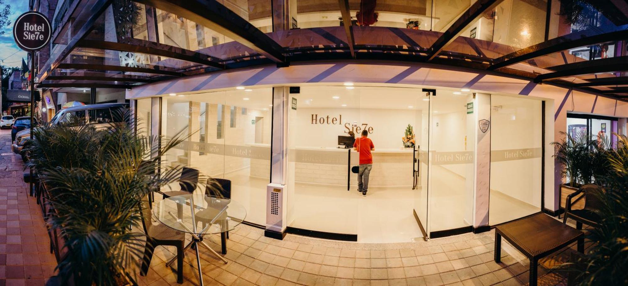 Hotel Sie7e Medellín Buitenkant foto