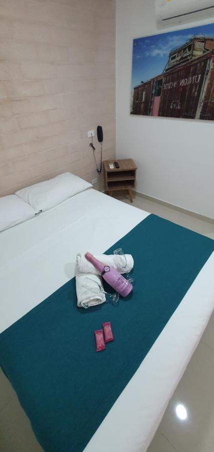 Hotel Sie7e Medellín Buitenkant foto