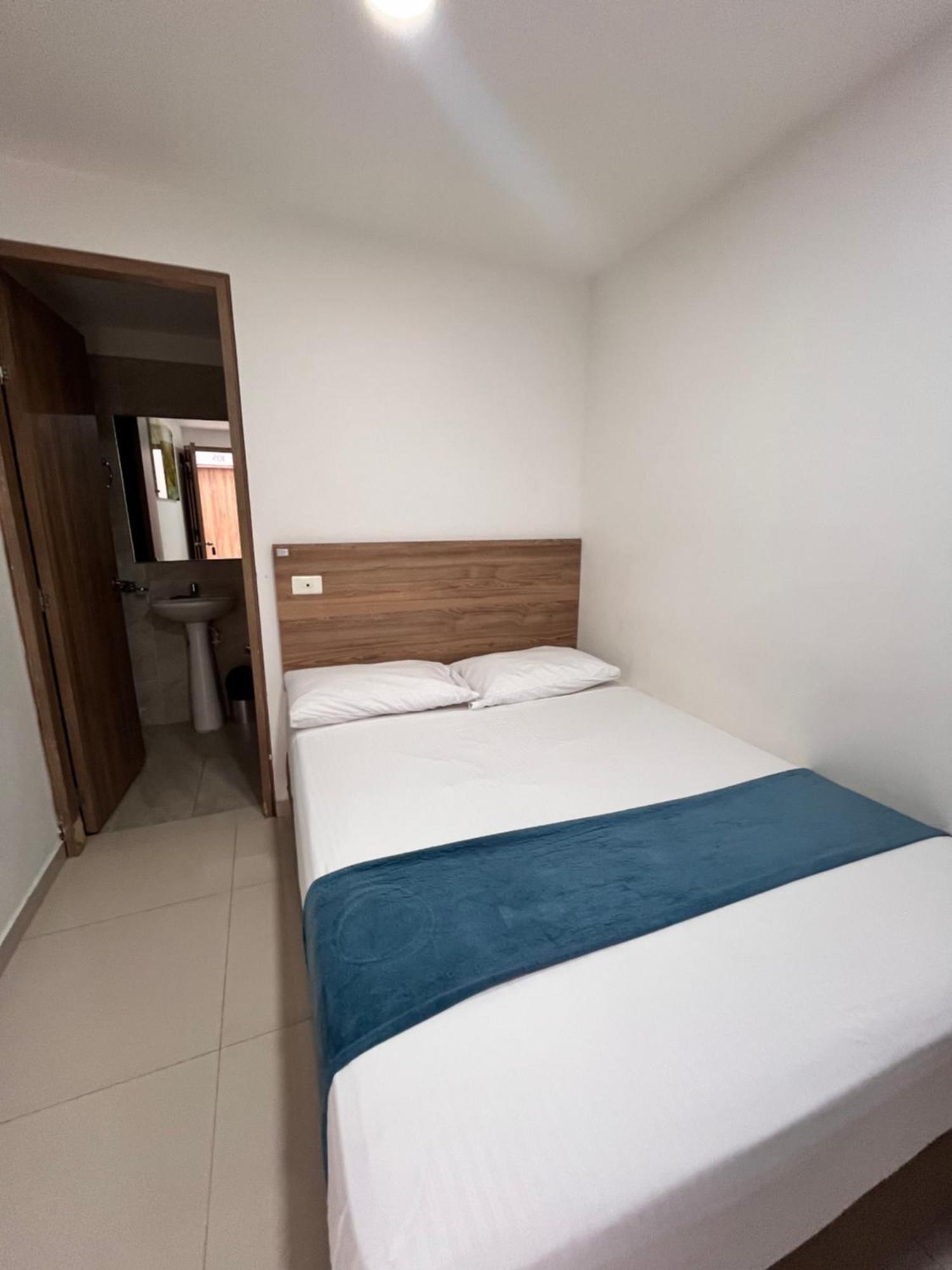 Hotel Sie7e Medellín Buitenkant foto