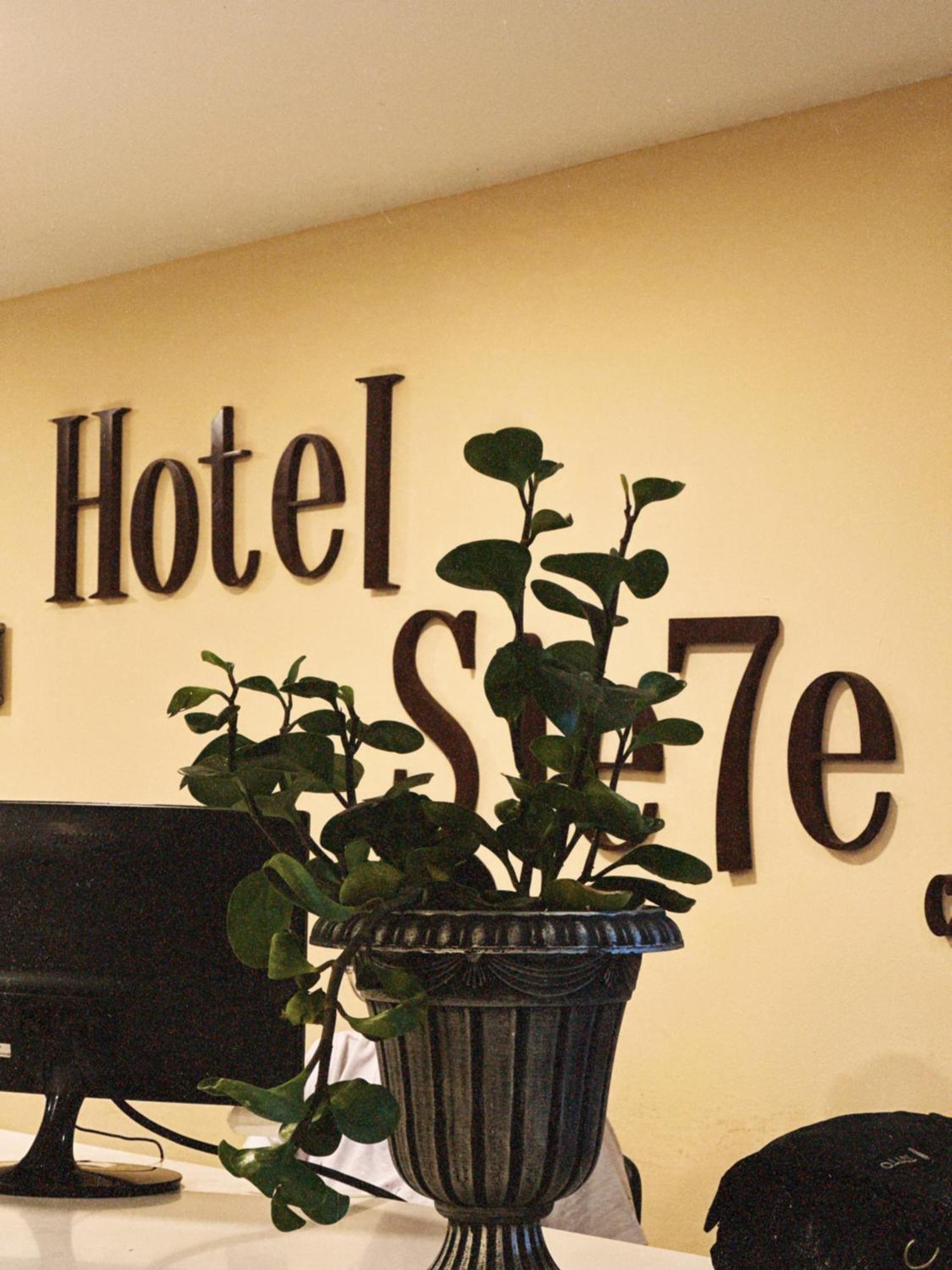 Hotel Sie7e Medellín Buitenkant foto