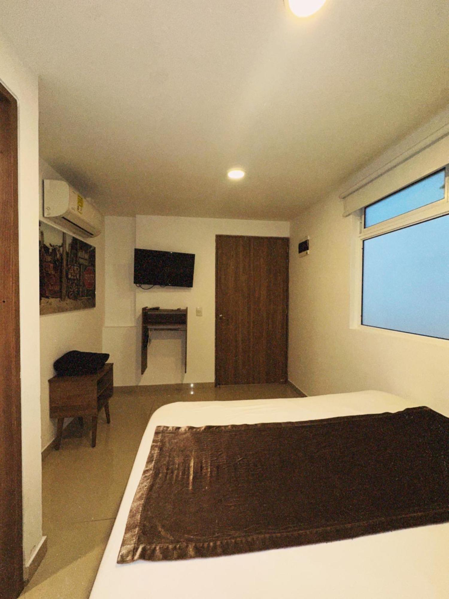 Hotel Sie7e Medellín Buitenkant foto